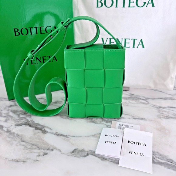 Bottega Veneta Handbags - BOTTEGA VENETA 729298 Intrecciato Green Leather Cassette Shoulder bag‎